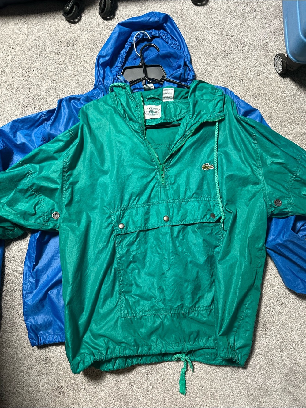 2 x Vintage Lacoste Izod Packable
Rain Jacket